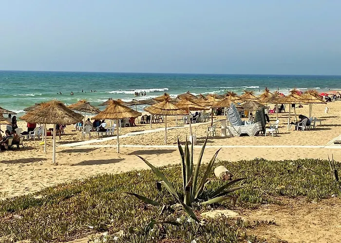 Roof Top Pied dans l\'Eau Panoramic View, 80 meters from Seaside