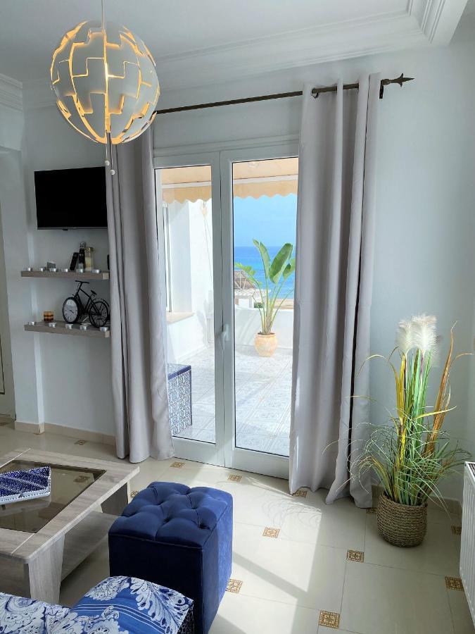 Appartement Roof Pied Dans L'eau Panoramic View, 80 Meters From Seaside Hammamet